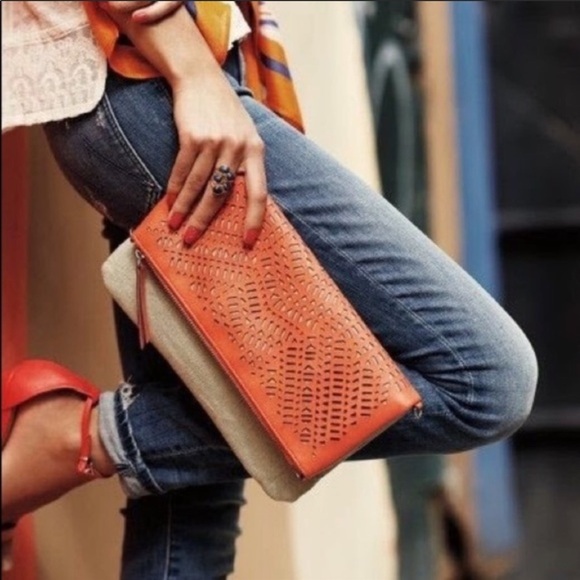 Stella & Dot Handbags - ⛱️🔥Stella & Dot - Orange Waverly Bag